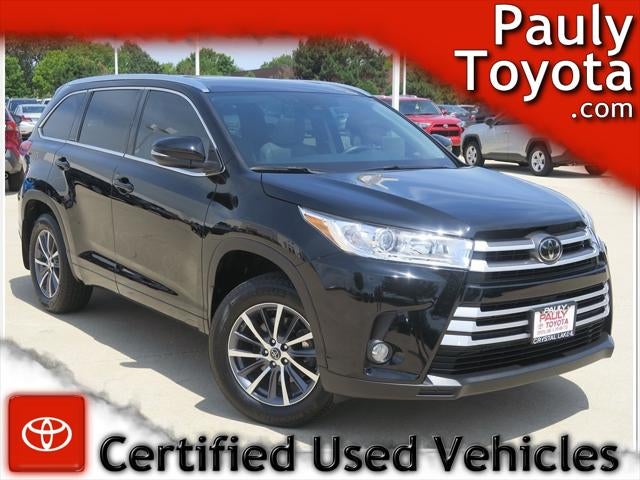 2017 Toyota HIGHLANDER XLE TOYOTA SILVER CERTIFIED