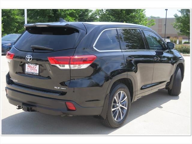 2017 Toyota HIGHLANDER XLE TOYOTA SILVER CERTIFIED