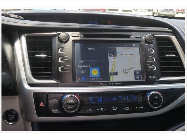 2017 Toyota HIGHLANDER XLE TOYOTA SILVER CERTIFIED
