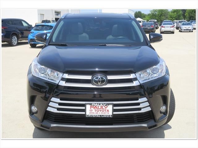 2017 Toyota HIGHLANDER XLE TOYOTA SILVER CERTIFIED