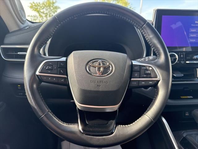 2023 Toyota Highlander Platinum TOYOTA GOLD CERTIFIED