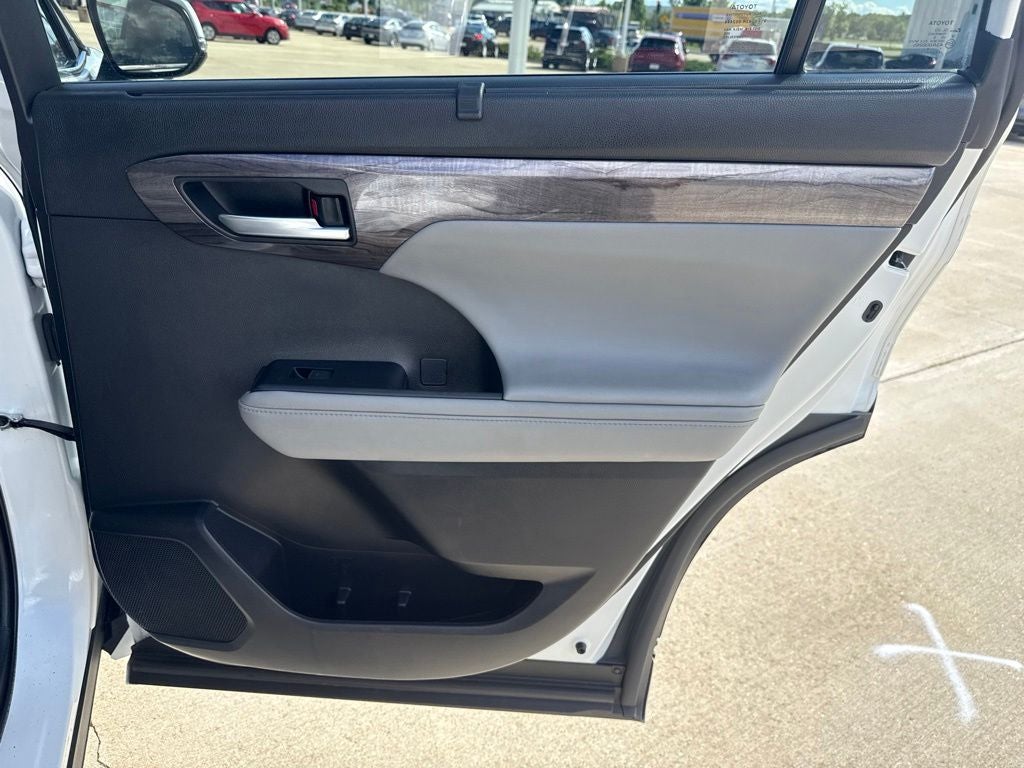 2023 Toyota Highlander Limited