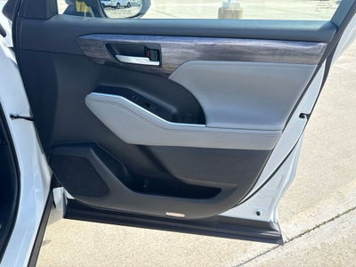 2023 Toyota Highlander Limited