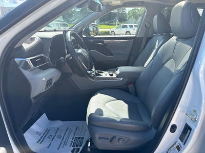 2023 Toyota Highlander Limited