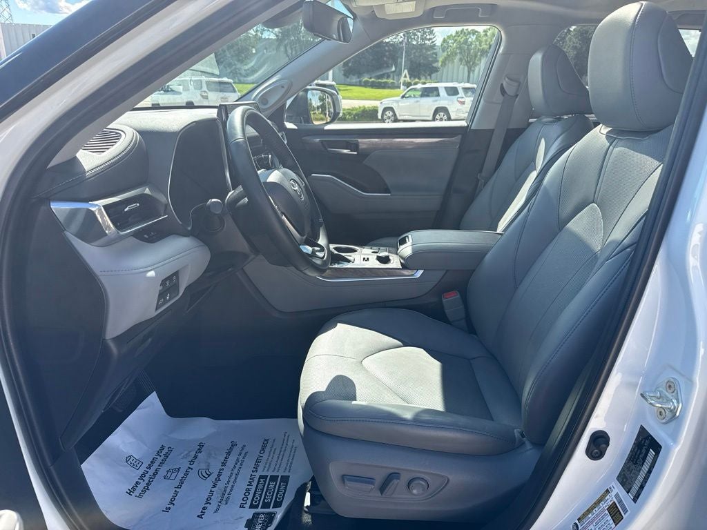 2023 Toyota Highlander Limited