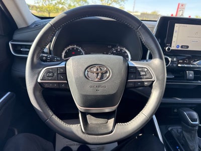 2024 Toyota HIGHLANDER LE GOLD CERTIFIED
