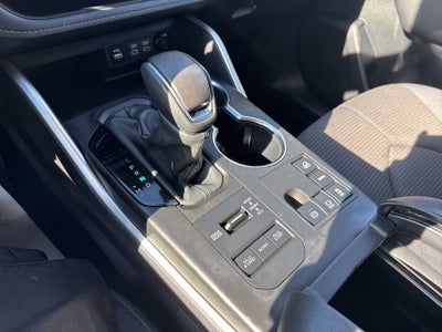 2024 Toyota HIGHLANDER LE GOLD CERTIFIED