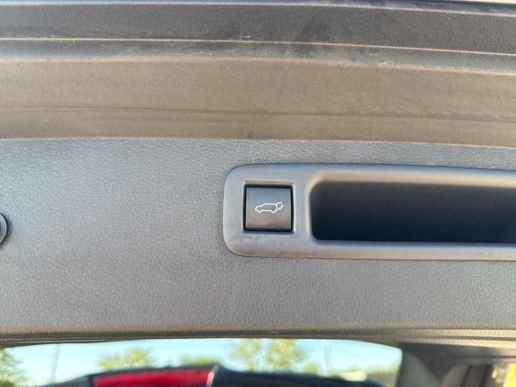 2024 Toyota HIGHLANDER LE GOLD CERTIFIED
