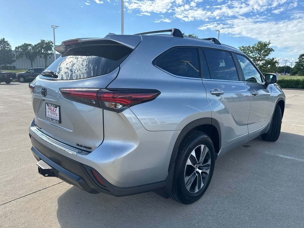 2025 Toyota Highlander XLE TOYOTA CERTIFIED GOLD