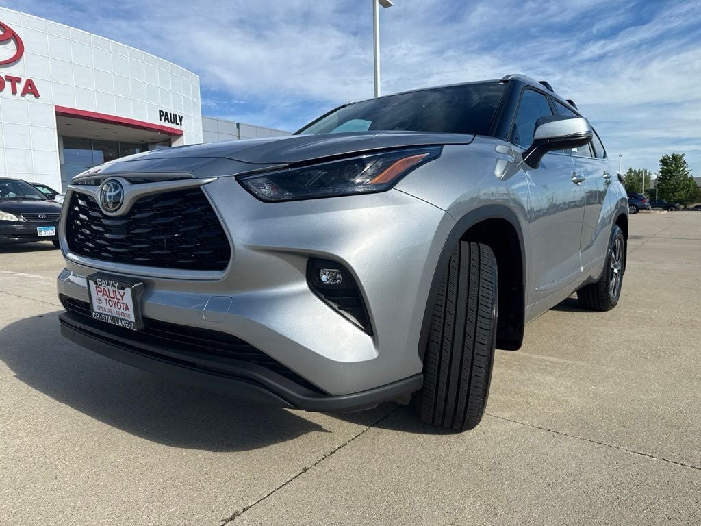 2025 Toyota Highlander XLE TOYOTA CERTIFIED GOLD