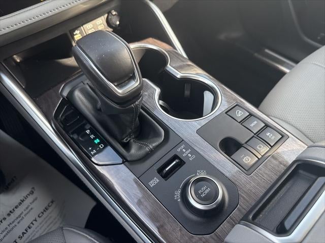 2024 Toyota Highlander Platinum