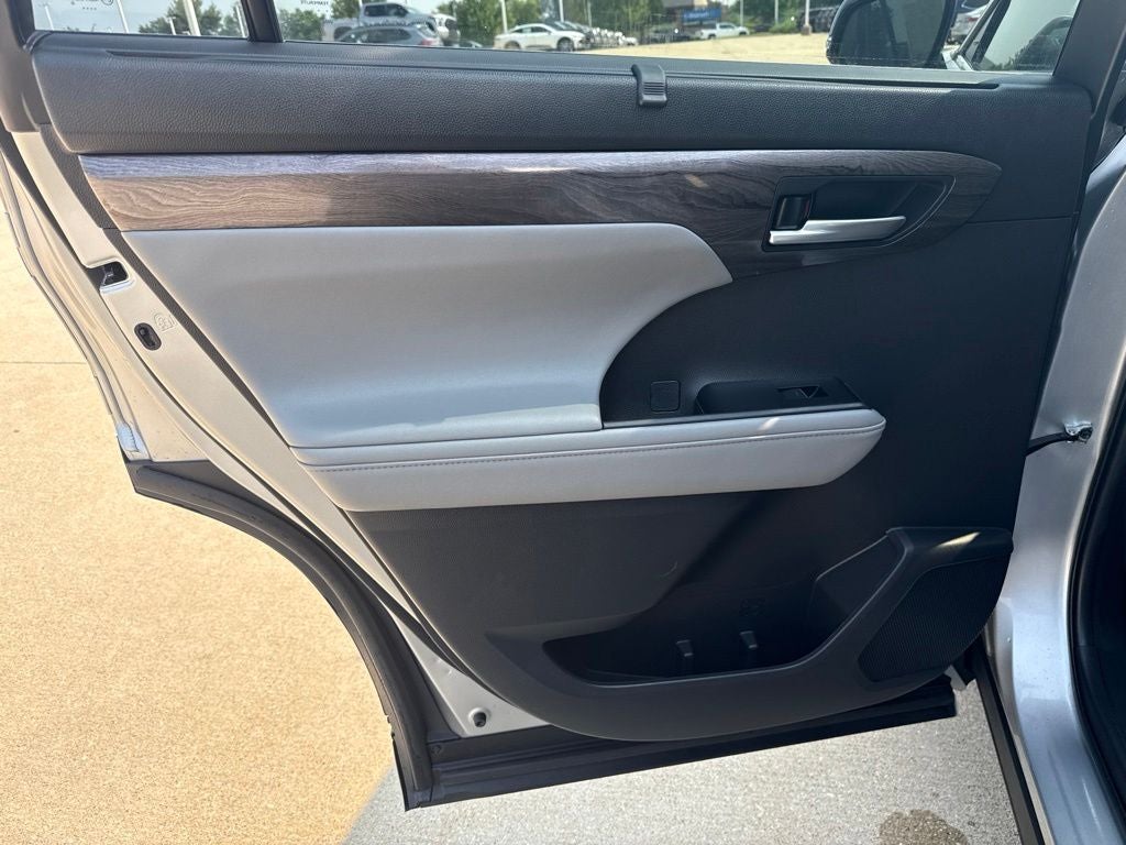 2023 Toyota Highlander Limited