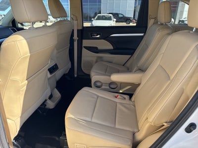 2014 Toyota HIGHLANDER XLE V6