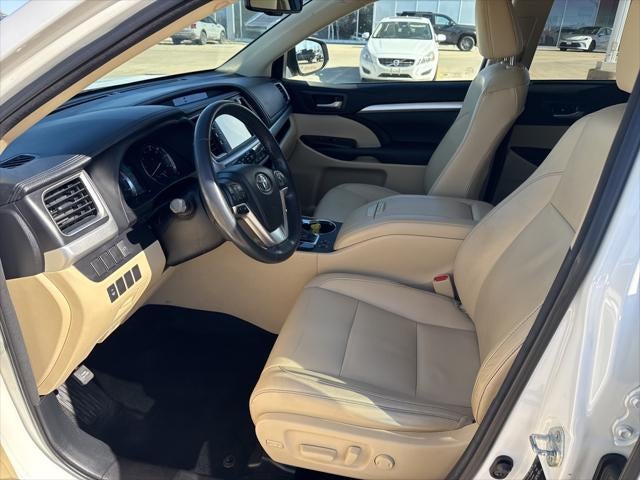 2014 Toyota HIGHLANDER XLE V6