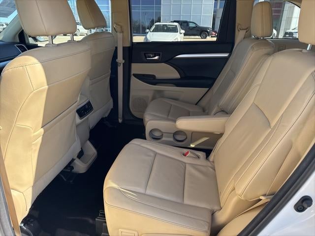 2014 Toyota HIGHLANDER XLE V6