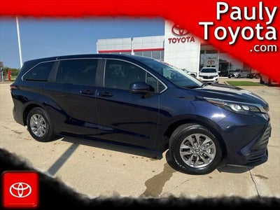 2025 Toyota Sienna LE 8 Passenger TOYOTA GOLD CERTIFIED