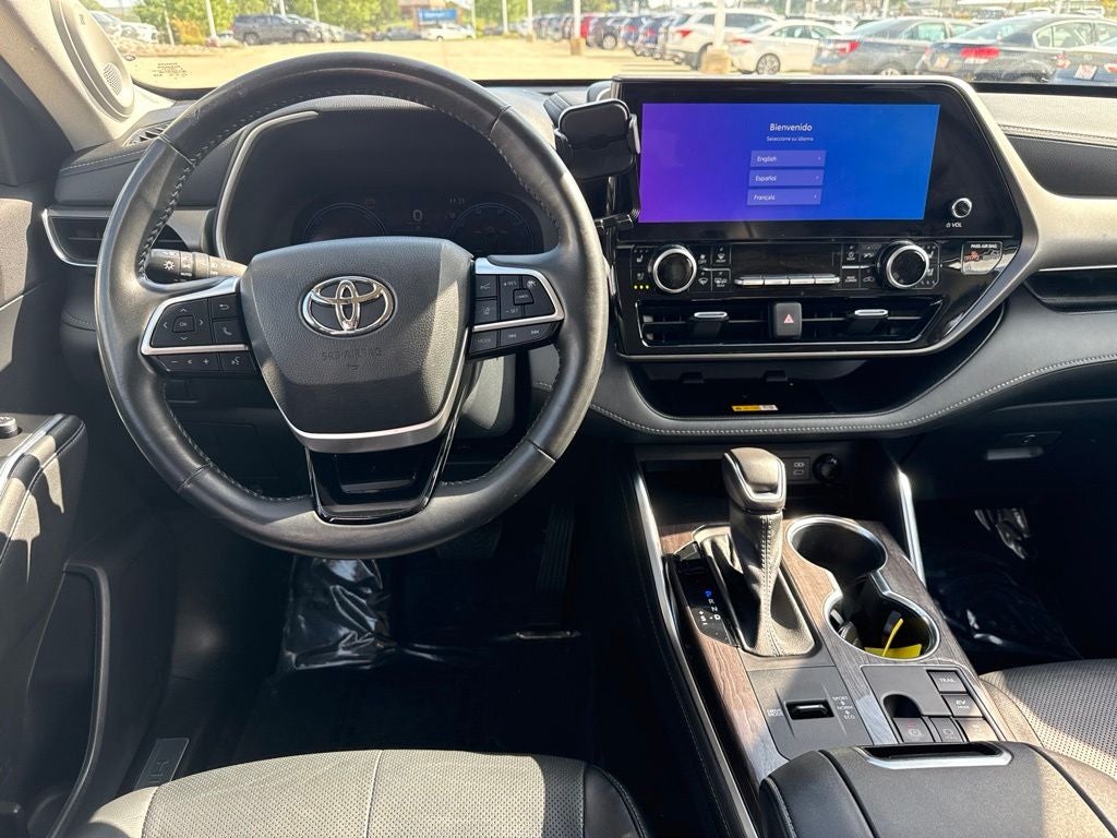 2023 Toyota Highlander Hybrid Limited