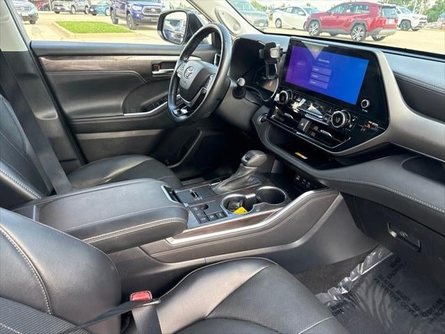 2023 Toyota Highlander Hybrid Limited
