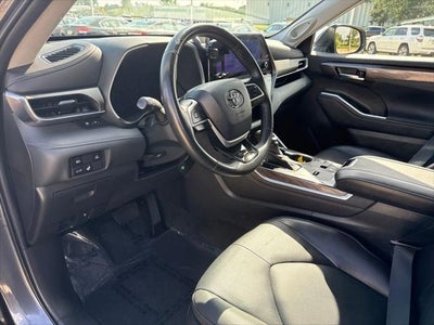 2023 Toyota Highlander Hybrid Limited