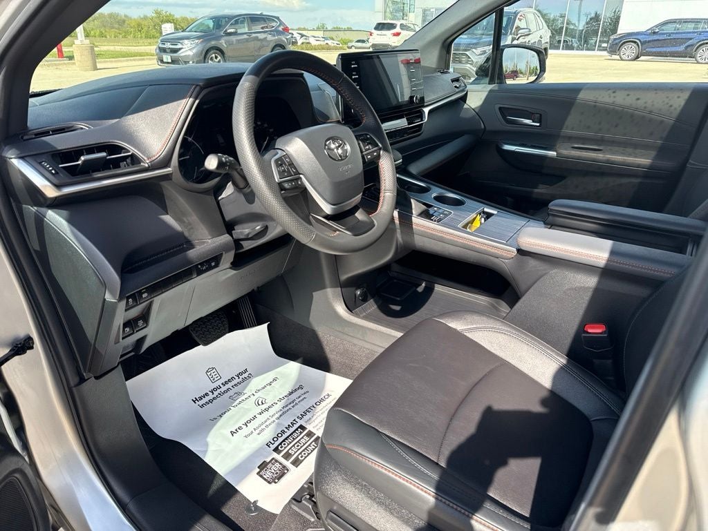 2024 Toyota SIENNA XSE AWD XSE 7 Passenger
