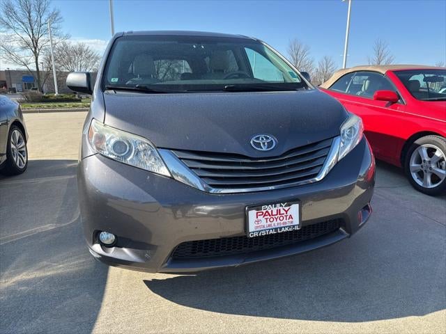 2012 Toyota SIENNA XLE 3.5L XLE 8 Passenger