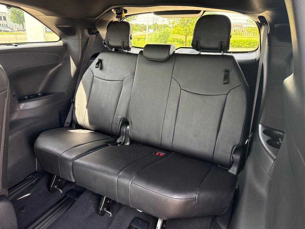2025 Toyota Sienna Limited 7 Passenger TOYOTA GOLD CERTIFIED