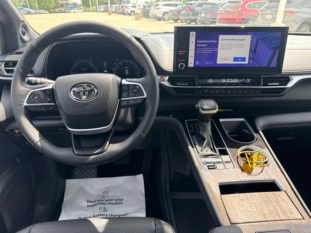 2025 Toyota Sienna Limited 7 Passenger TOYOTA GOLD CERTIFIED