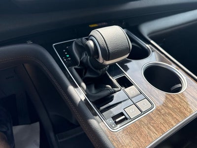 2025 Toyota Sienna Limited 7 Passenger TOYOTA GOLD CERTIFIED