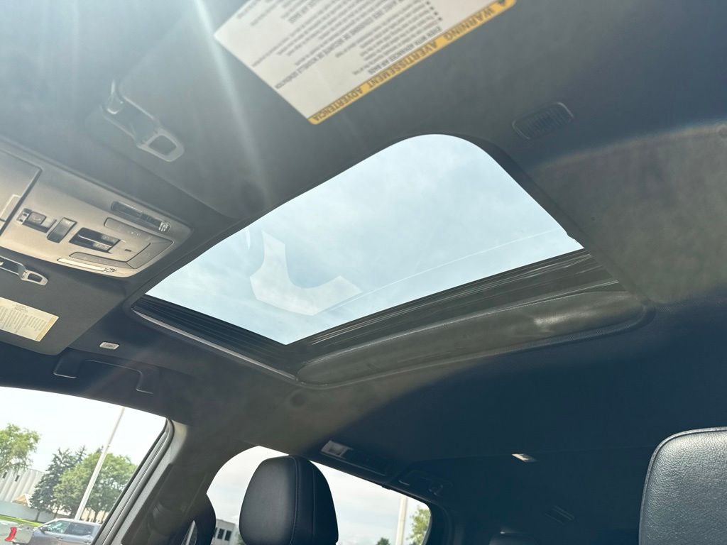 2025 Toyota Sienna Limited 7 Passenger TOYOTA GOLD CERTIFIED