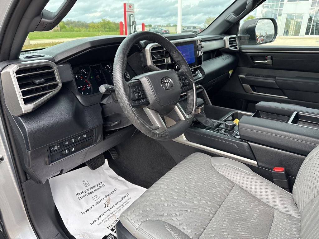 2025 Toyota Tundra SR5