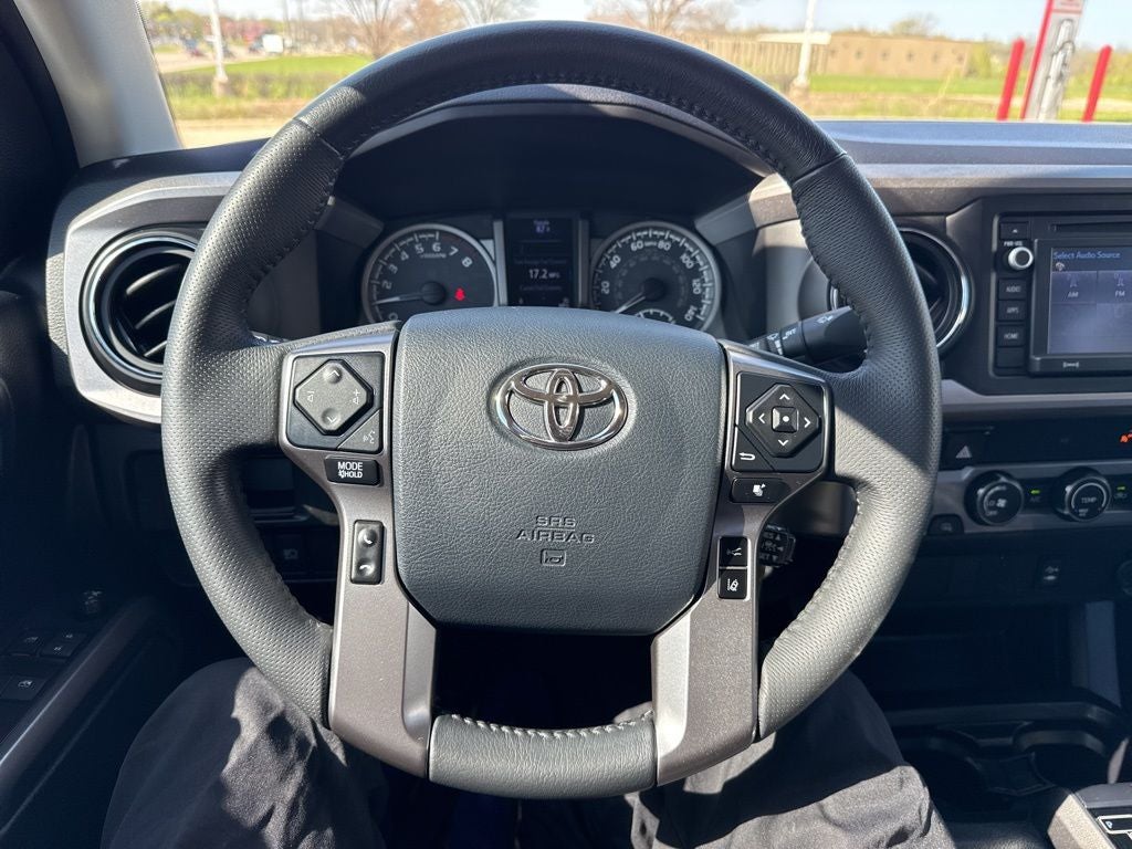 2019 Toyota TACOMA SR5 SR5 V6