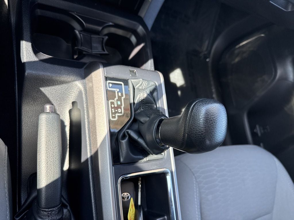 2019 Toyota TACOMA SR5 SR5 V6