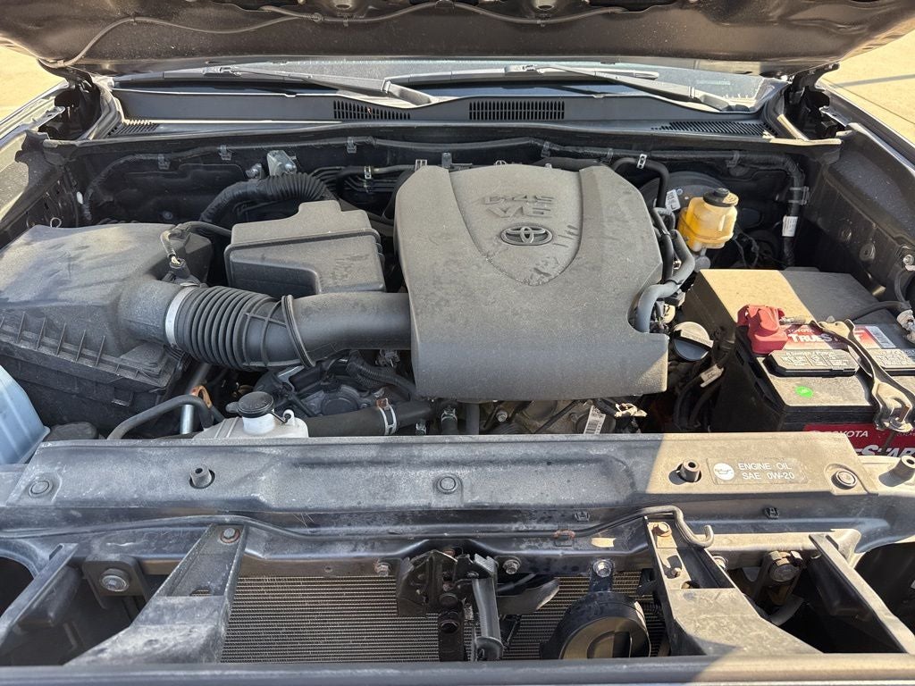 2019 Toyota TACOMA SR5 SR5 V6