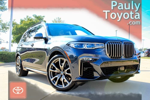 2022 BMW X7 M50i