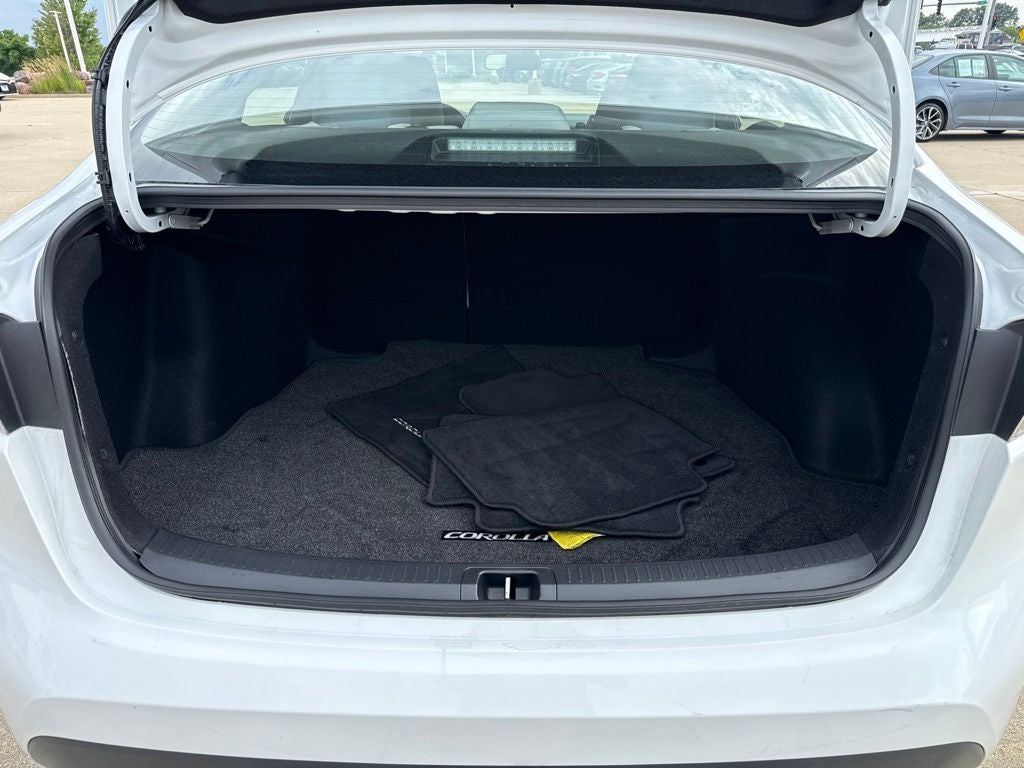 2025 Toyota Corolla LE TOYOTA GOLD CERTIFIED