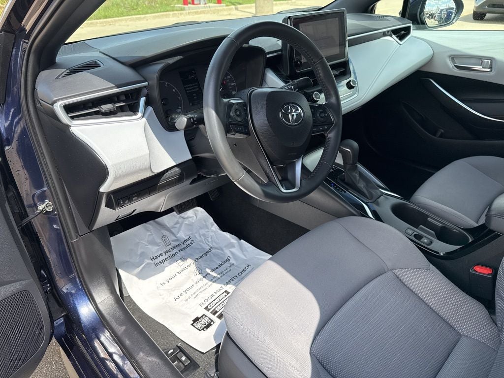 2023 Toyota COROLLA SE