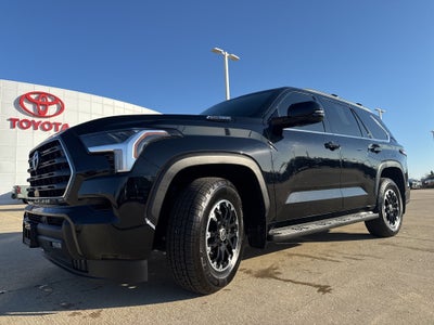 2023 Toyota SEQUOIA 4WD SR5 TOYOTA GOLD CERTIFIED