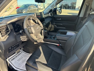 2023 Toyota SEQUOIA 4WD SR5 TOYOTA GOLD CERTIFIED