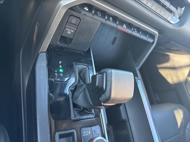 2023 Toyota SEQUOIA 4WD SR5 TOYOTA GOLD CERTIFIED