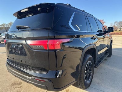 2023 Toyota SEQUOIA 4WD SR5 TOYOTA GOLD CERTIFIED