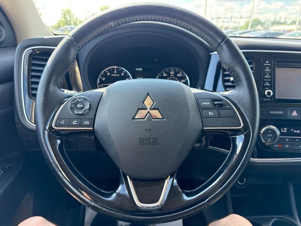 2016 Mitsubishi Outlander SE
