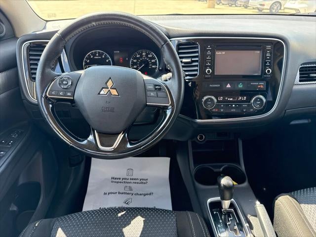2016 Mitsubishi Outlander SE