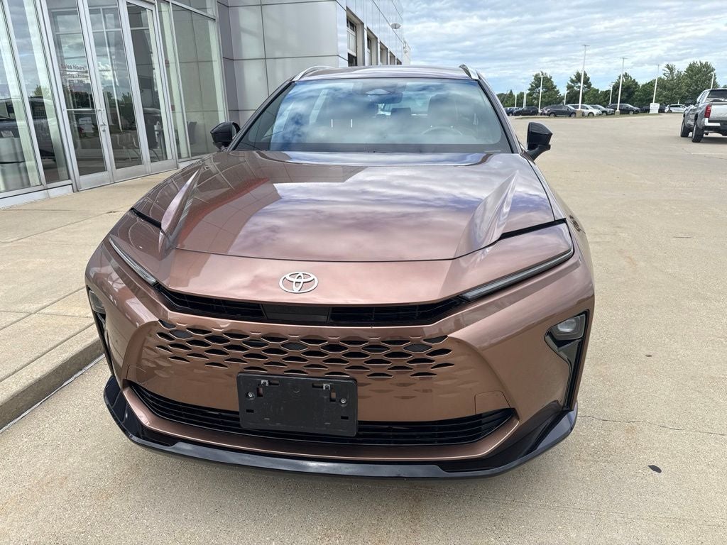 2025 Toyota Toyota Crown Signia XLE