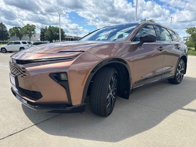 2025 Toyota Toyota Crown Signia XLE