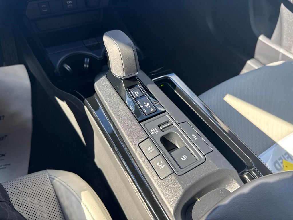 2025 Toyota Prius XLE TOYOTA GOLD CERTIFIED