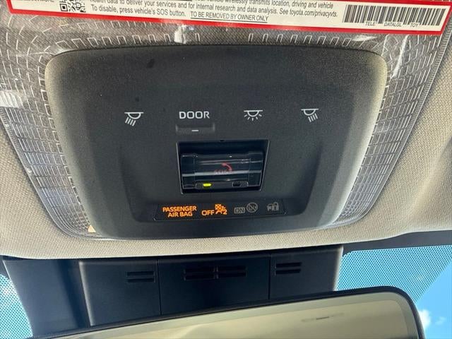 2025 Toyota Prius XLE TOYOTA GOLD CERTIFIED