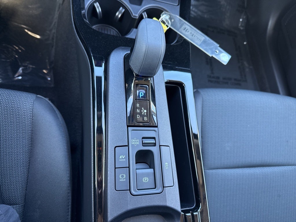 2024 Toyota PRIUS LE TOYOTA GOLD HYBRID CERTIFIED