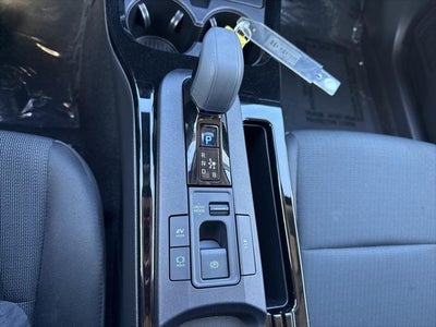 2024 Toyota PRIUS LE TOYOTA GOLD HYBRID CERTIFIED