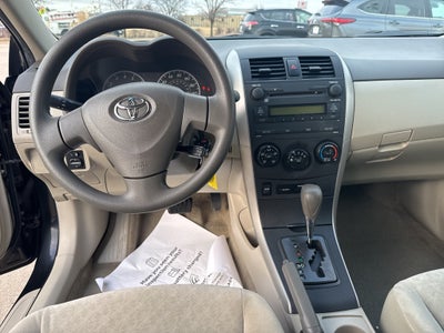 2009 Toyota COROLLA LE