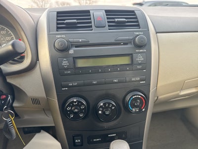 2009 Toyota COROLLA LE